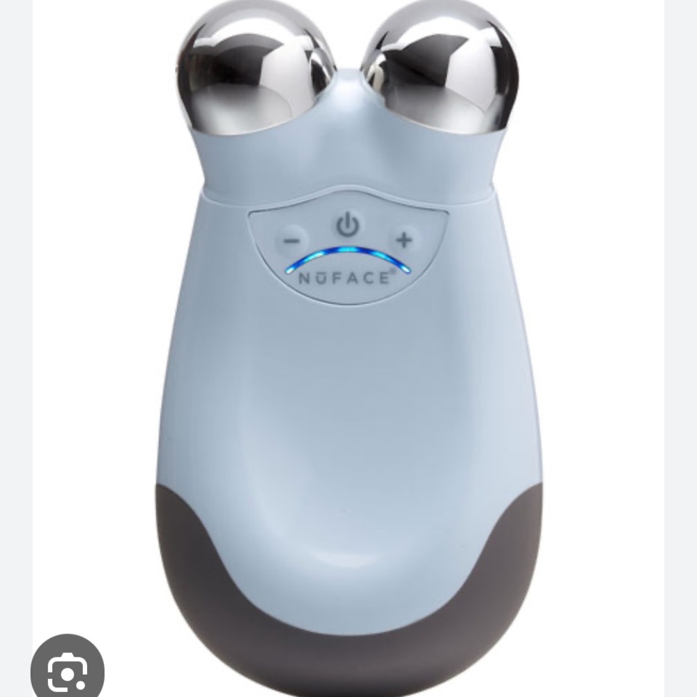 NuFace Trinity ice blue.